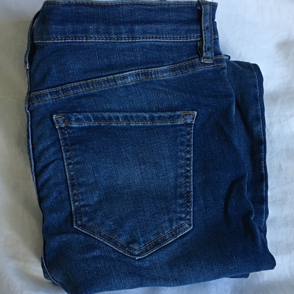Free People Distressed Jeans - Picture 8 of 8